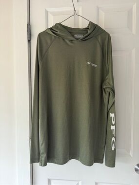 Columbia PFG Olive Green Performance Hoodie